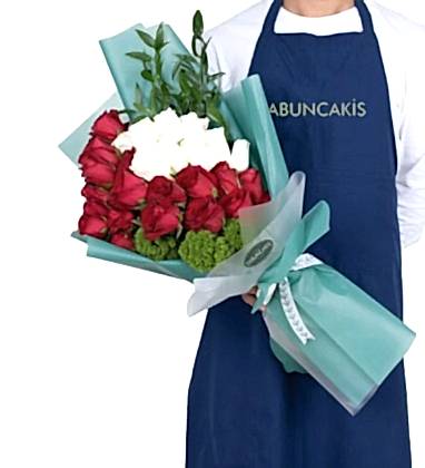 Love Hand Bouquet